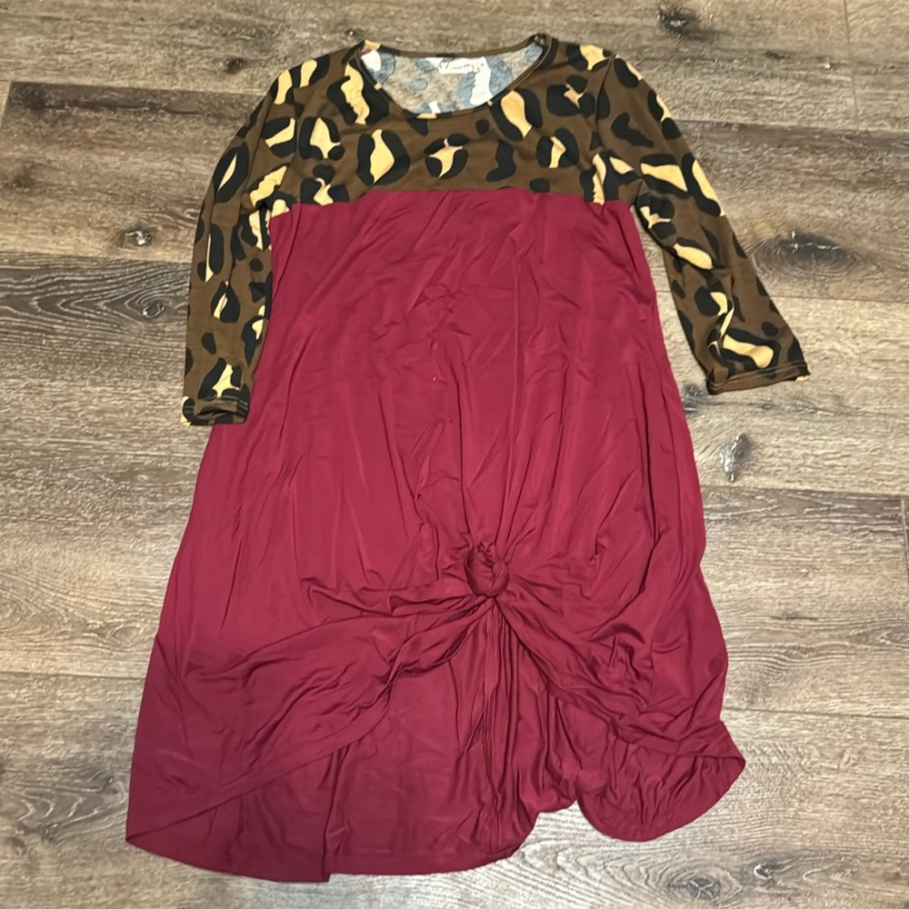 Southern‎ stitches dress medium